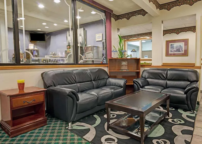Days By Wyndham Hotel Laramie