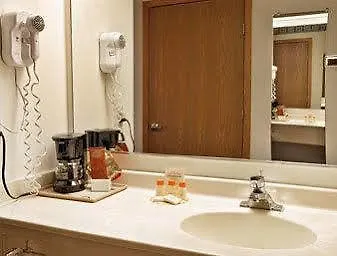 Days By Wyndham Hotel Laramie